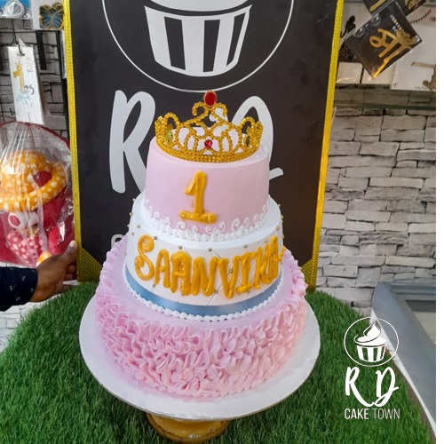 Customize Cake For Girls