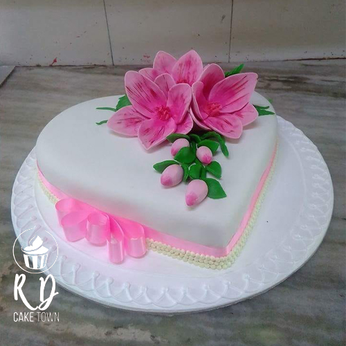 Heart Shape Cake