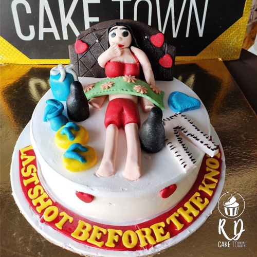 Designer Theme Cake